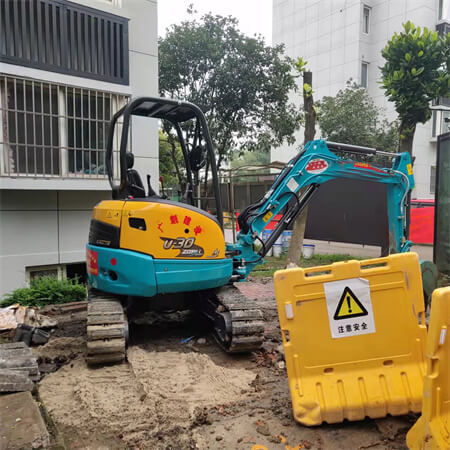 苏州一米宽挖机出租